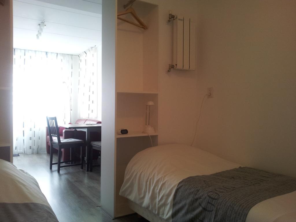 Homestay Bij Aelita Den Burg Pokój zdjęcie