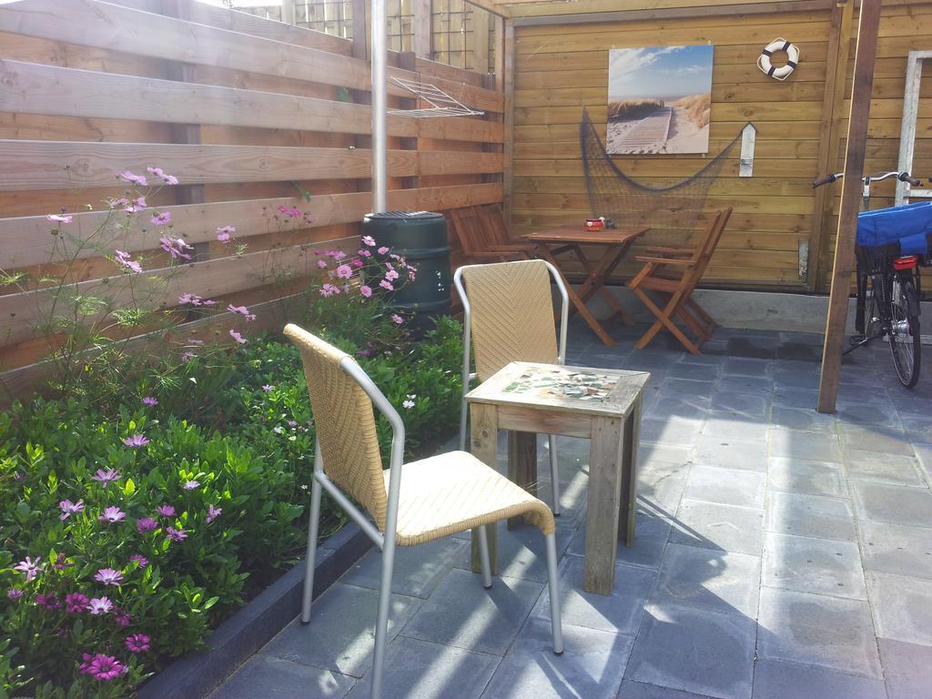 Homestay Bij Aelita Den Burg Pokój zdjęcie